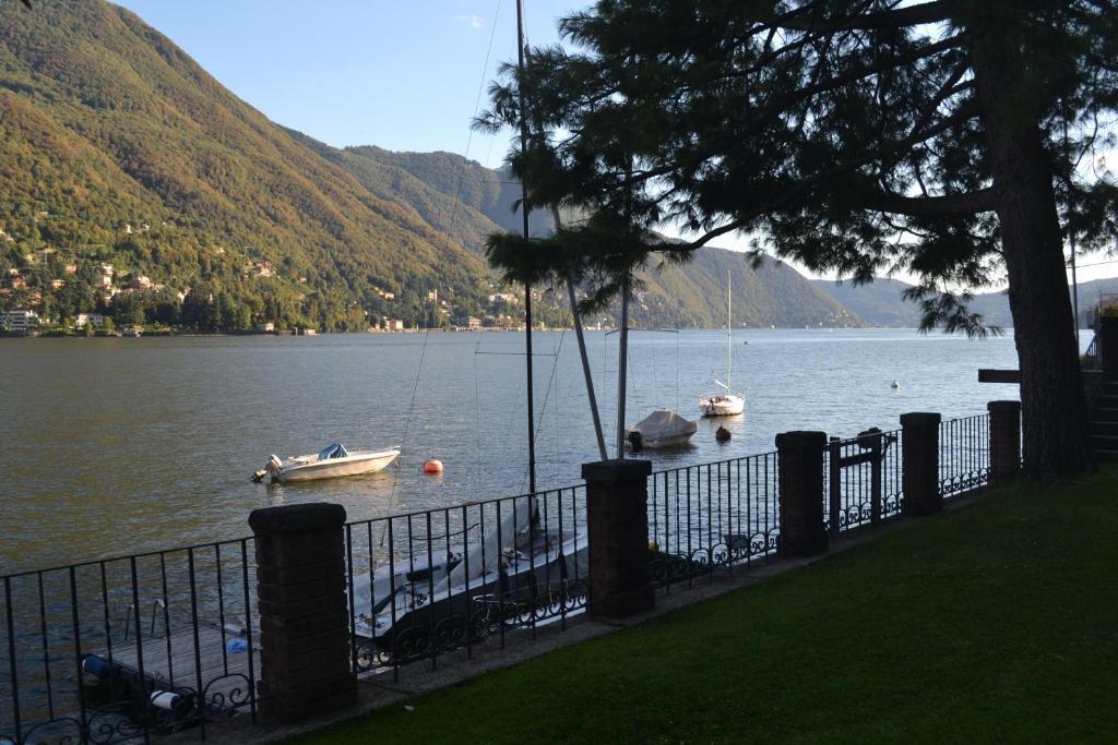 Villa Nina Relais Boutique B&B Carate Urio Værelse billede